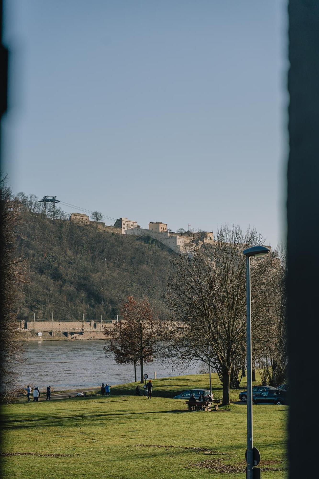 شقة Gemuetliche Rheinblick Residenz كوبلنس المظهر الخارجي الصورة